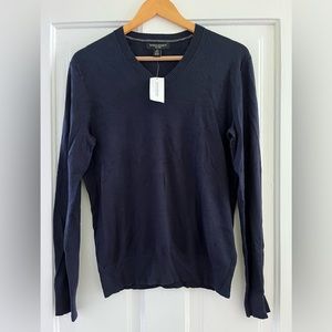 Banana Republic silk linen men’s sweater, navy size small